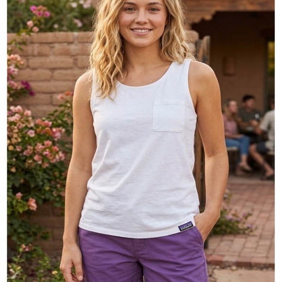 Patagonia Tops - Patagonia white tank top, size XS